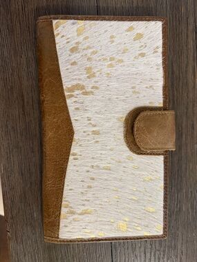 Jane Marie cowhide leather wallet